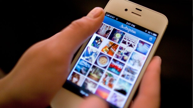 Instagram в движении: пользователи готовят видеоролики
