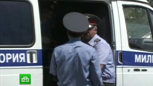 Налетчики в масках ограбили салон связи в центре Москвы