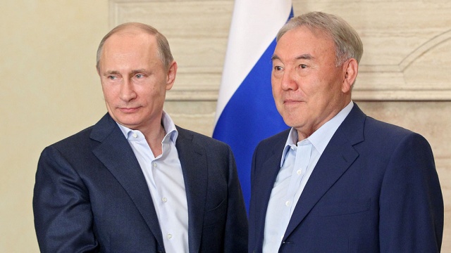 Путин поздравил Назарбаева с 73-летием и Днем Астаны