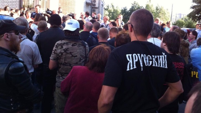 В Петербурге прошел народный сход против нелегальных мигрантов