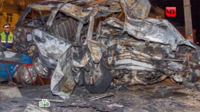 Зажатый в салоне пассажир Subaru заживо сгорел на глазах у прохожих
