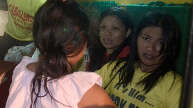 В затонувшем на Филиппинах пароме погибли 17 человек, спасены 690