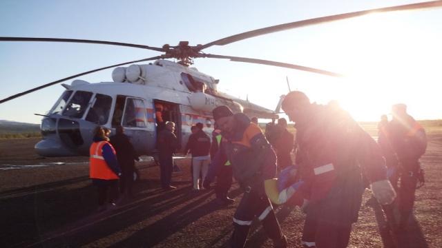 Ми-8 с туристами жестко приземлился в Красноярском крае 