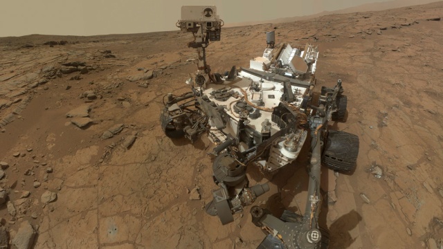 Марсоход Curiosity не нашел признаков жизни на Красной планете