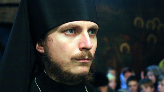 Известный священник объяснил поражение Поветкина в битве с Кличко
