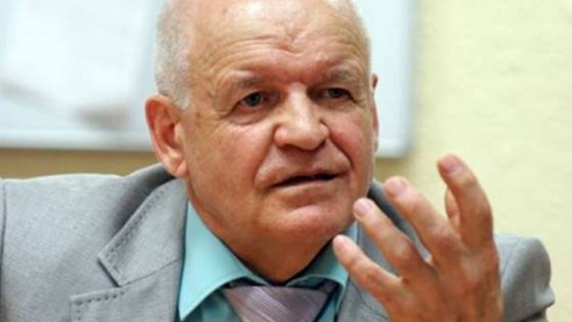 В Москве избили бывшего мэра Владивостока Черепкова