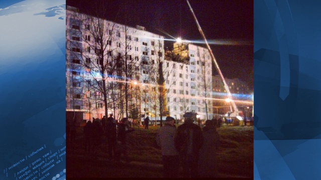 Три сотни спасателей работают на месте мощного взрыва в Подмосковье