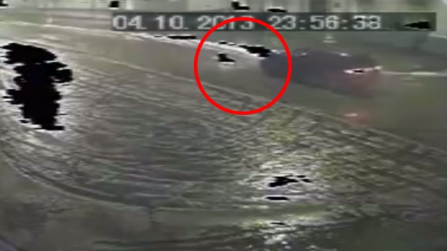 Воркутинский автомобилист на BMW X5 пытался додавить сбитую женщину
