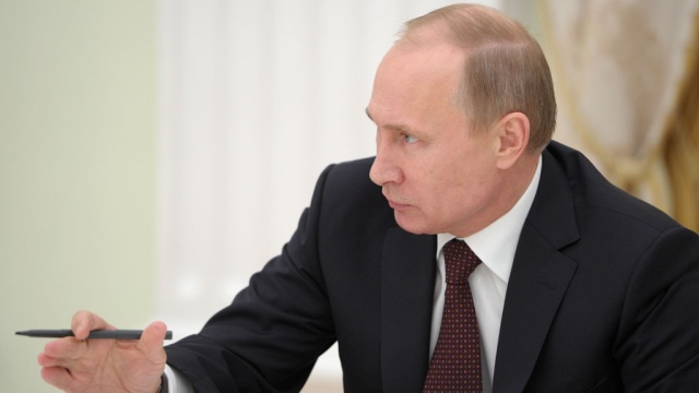 Путин пообещал изучить список из 70 российских 