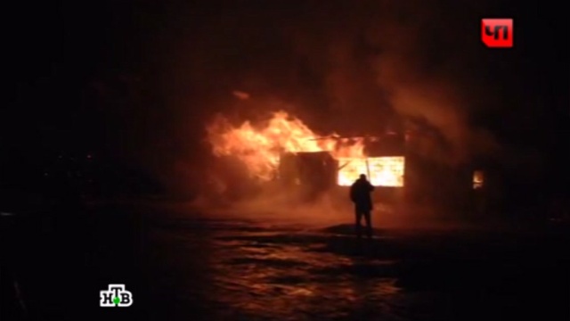 Жертвами страшного пожара в Кузьминках стали два сотрудника МЧС