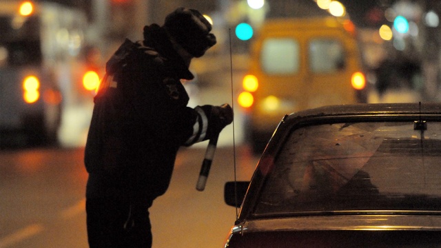 Полиция перекрывает центральные улицы Москвы в новогоднюю ночь