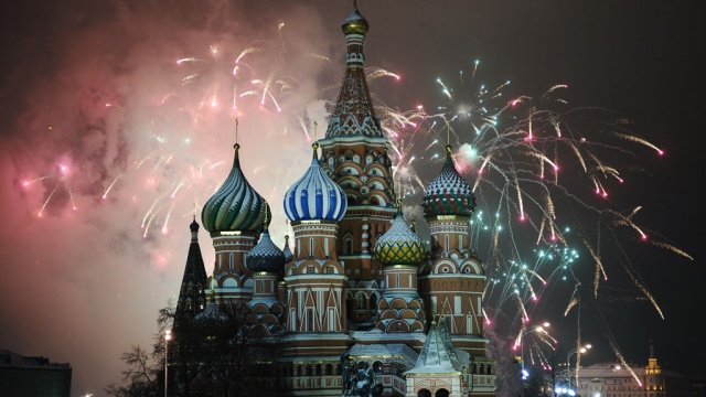 Главный фейерверк новогодней ночи ждет москвичей на Москворецкой набережной