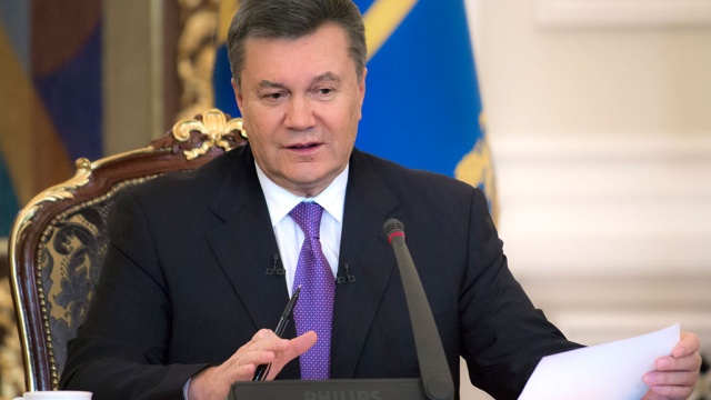 Янукович после разговора с оппозиционерами согласился изменить Конституцию