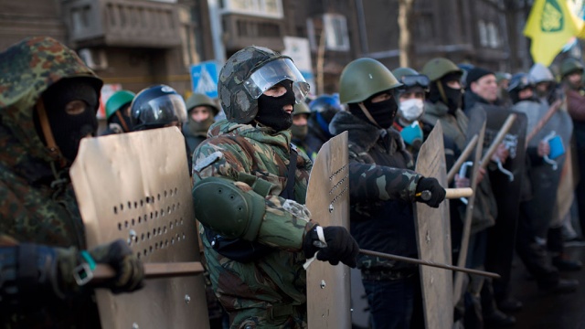 В Киеве протестующие прострелили соратнику ногу после пыток