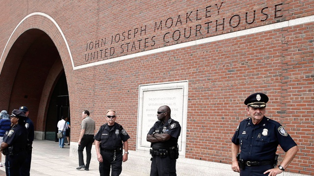 Суд над бостонским бомбистом Царнаевым начнется в ноябре