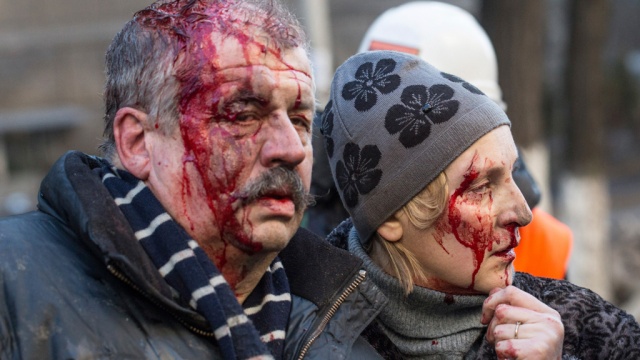 В кровавых беспорядках в Киеве погибли 6 правоохранителей