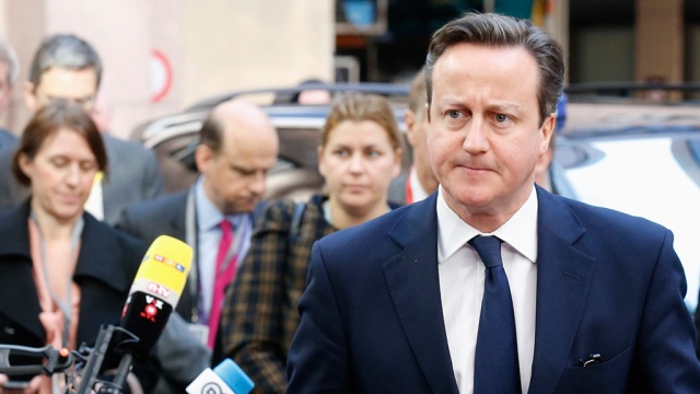 Великобритания обнародовала список 18 попавших под санкции украинцев