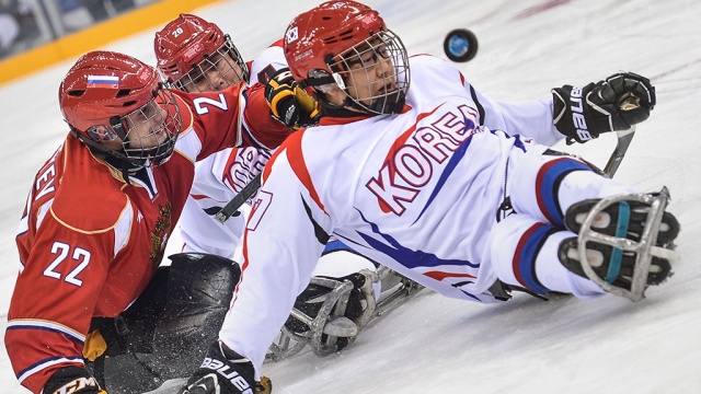 Российские хоккеисты уступили корейцам на Паралимпиаде