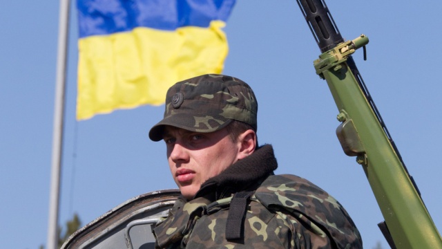 Украинским военным в Крыму обещают статус участников боевых действий