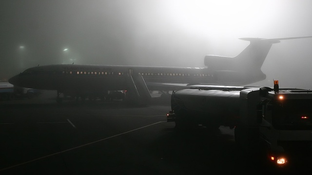 Домодедово не принимает самолеты из-за тумана
