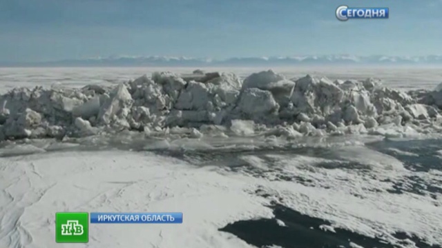 Ученые прислушиваются к треску байкальского льда