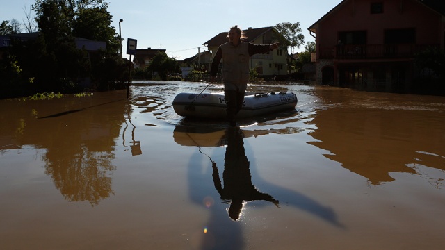 В Сербии из-за стихийного бедствия эвакуировали 16,3 тысячи человек