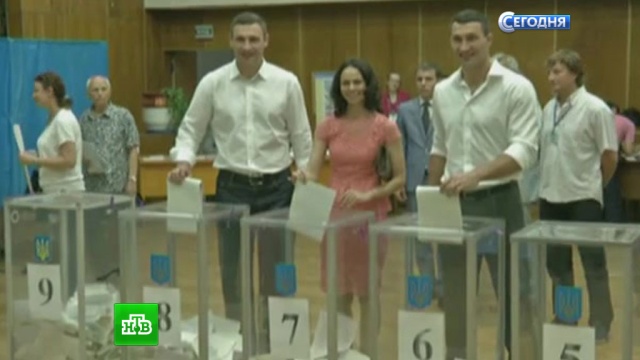 Фаворит президентских выборов на Украине надеется победить в первом туре