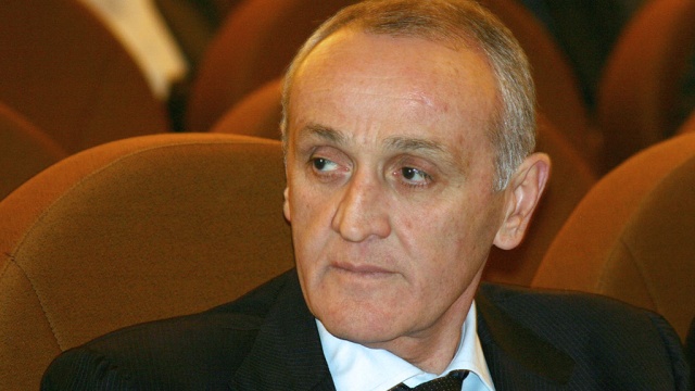 Анкваб отказался признавать досрочные выборы президента Абхазии