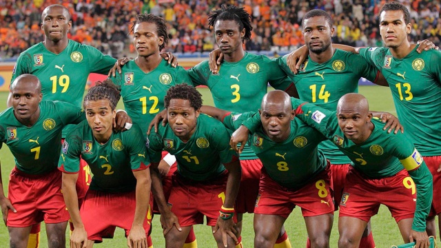 Камерунские футболисты договорились о премиальных и вылетают в Бразилию