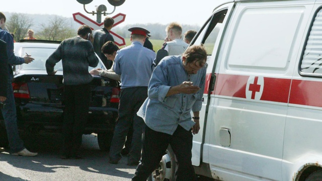Поезд Тында — Благовещенск врезался в автомобиль в Приамурье