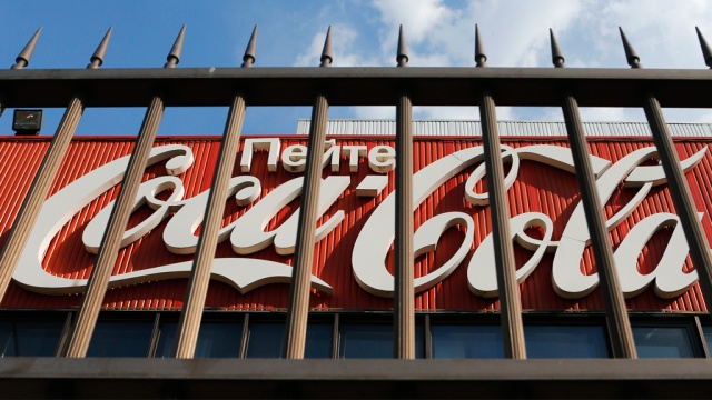 Коммунисты в Госдуме предлагают ввести акциз на Coca-Cola