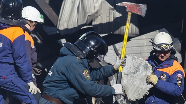 МЧС: погибшие на пожаре в Казани не воспользовались шансами на спасение