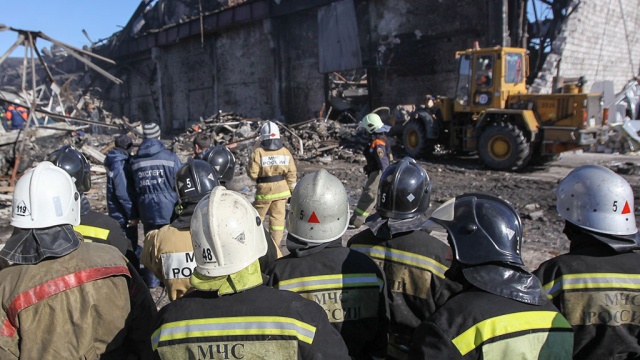МЧС: обнаружена 17-я жертва пожара в ТЦ Казани 