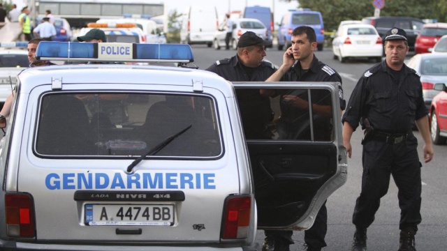  ���������� ����� ������� ������� 15-������ ������� 