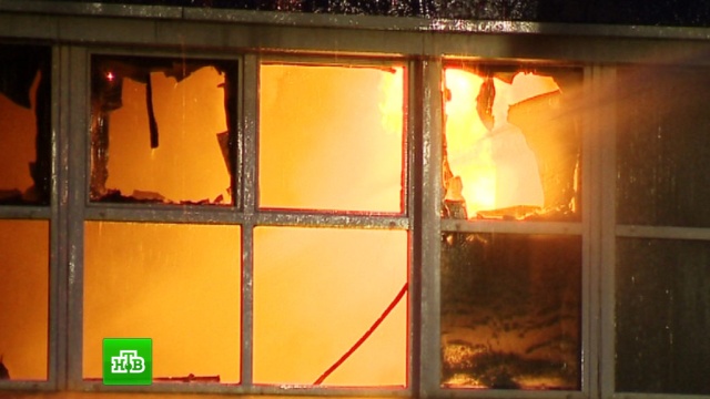 В Сургутском районе пятеро подростков погибли в горящем загородном доме