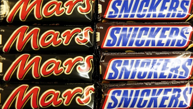  Mars  Snickers    - 