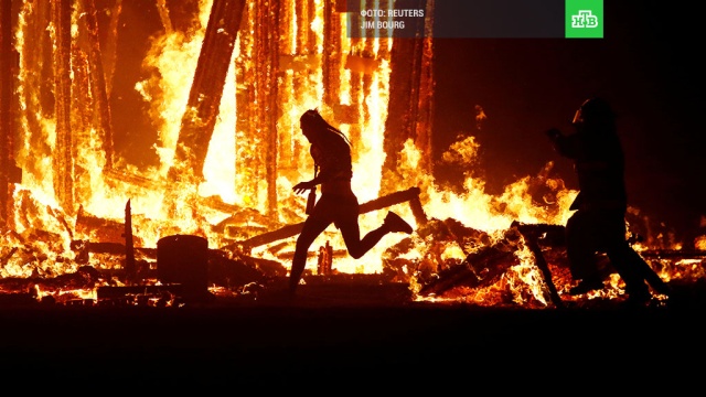       Burning Man  : 